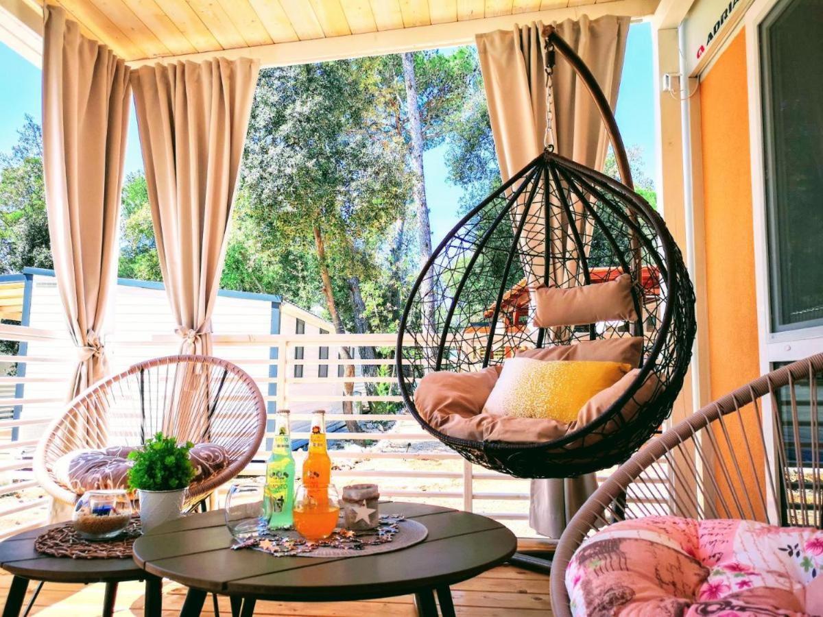 J & R Mobile Homes Biograd Na Moru Exterior foto