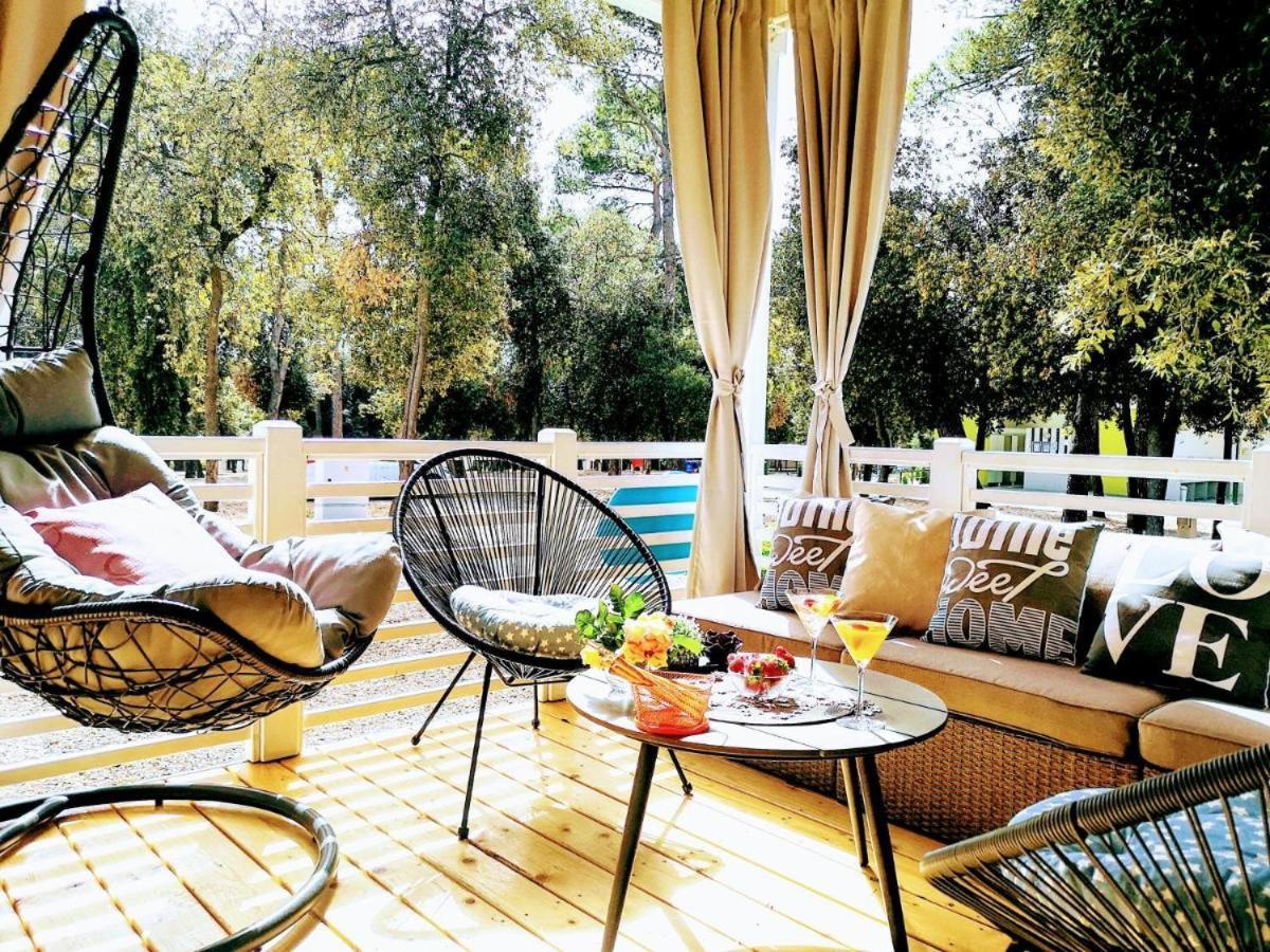 J & R Mobile Homes Biograd Na Moru Exterior foto