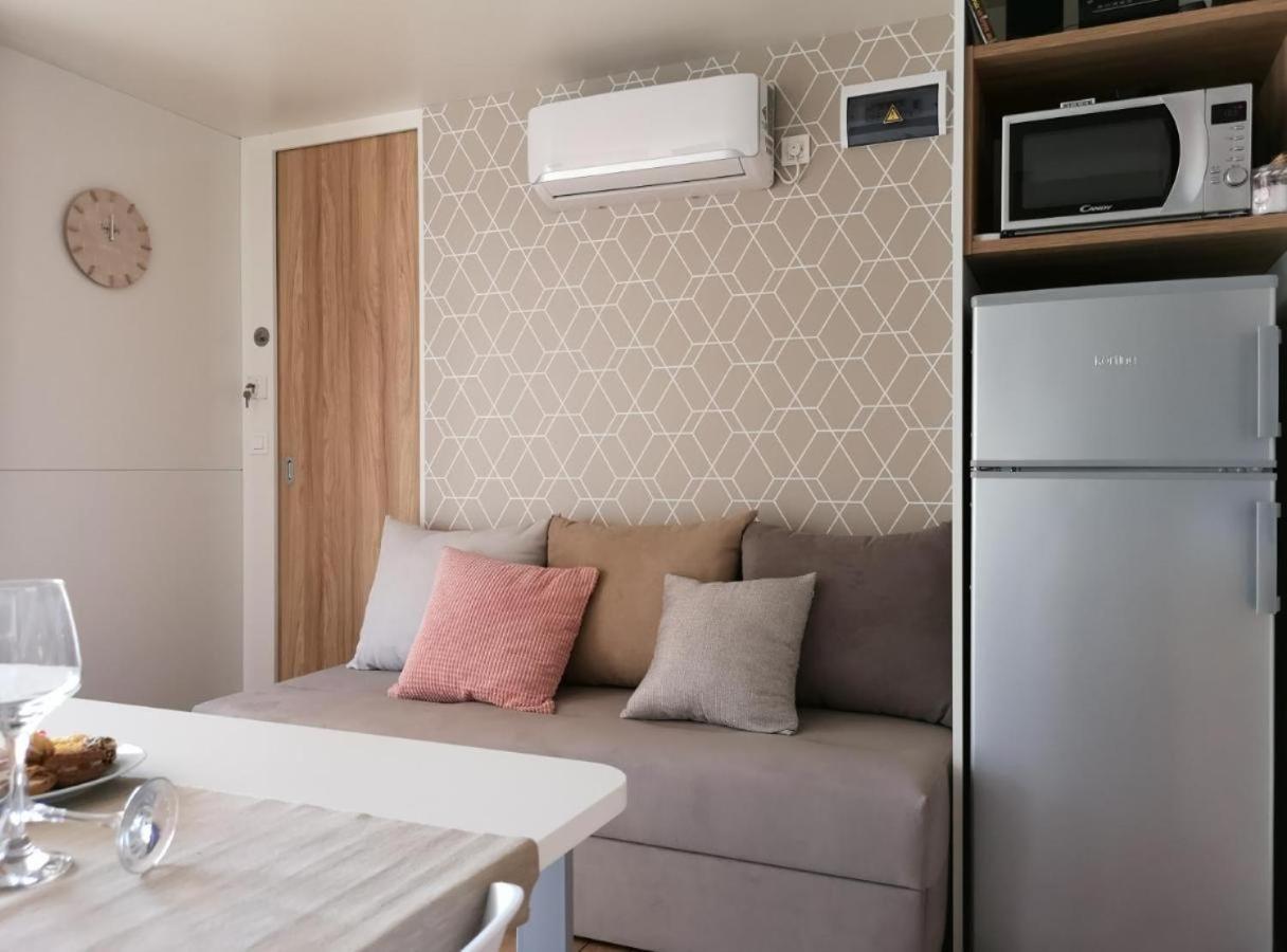 J & R Mobile Homes Biograd Na Moru Exterior foto